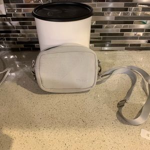 New Vooray Bag w/ Adjustable Strap